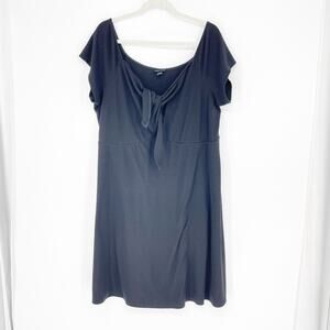 Torrid Short Sleeve Tie Front Black Dress Size 2X